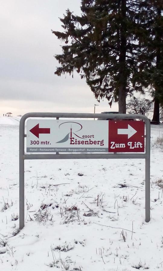 Ferienhaus "Baeren Ecke" Am See Im Bergland Кирххайм Екстериор снимка
